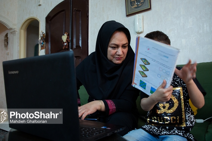 ثبت نام نوآموزان پیش دبستانی برای سال تحصیلی ۱۴۰۱ - ۱۴۰۰ به صورت الکترونیکی و از طریق مراجعه به سایت پادا به نشانی pada.medu.ir صورت می‌گیرد.