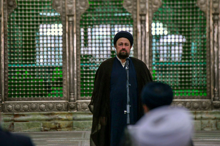 یادگار امام با تأکید بر اینکه منیّت ها انسان را از حق جدا می کند، گفت: امید من در مسیر پیش رو بسیار زیاد است که دولت جدید بتواند مشکلات کشور را حل کند، اما بیش از هر چیزی امید من به خروج از منیّت است؛ همان عاملی که جامعه ما را چند پاره و مشکلات را صد افزون کرده و همه ما را در قهر و تلخ کامی فرو برده است.