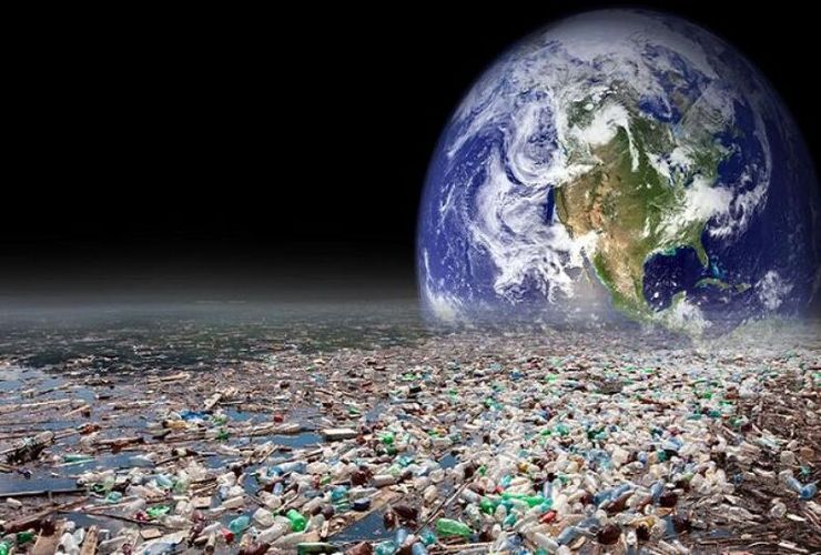 براساس آمار «World Population Review» در سال ۲۰۲۱ ایران در رتبه ۱۷ تولید زباله‌های پلاستیکی قرار دارد.