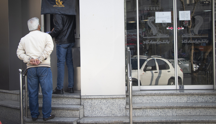 بعد از اظهارات مدیرعامل سازمان، بازنشستگان می‌گویند هیچ امیدی نداریم تا قبل از پایان تیر، معوقات فروردین را دریافت کنیم.