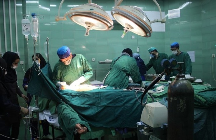 رییس مرکز مدیریت پیوند و درمان بیماری‌های وزارت بهداشت، درمان و آموزش پزشکی گفت: عملیات پیوند قلب از طریق انتقال هوایی با موفقیت از رشت به تهران انجام شد.