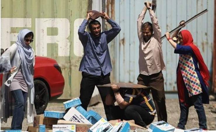 مرتضی شایسته دبیر شورای صنفی نمایش گفته است که فیلم سینمایی «دینامیت» به کارگردانی مسعود اطیابی این هفته روانه پرده سینماها می‌شود. فیلم‌های «درخت گردو» و «روز صفر» هم در صف اکران قرار دارند.