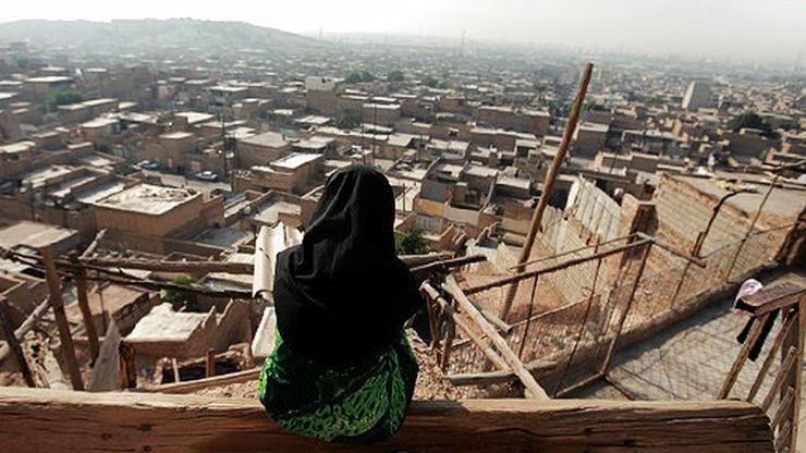 در سومین جلسه ستاد ملی زن و خانواده به ریاست اسحاق جهانگیری، موضوع بسته حمایتی کمک به تأمین مسکن زنان سرپرست خانوار دهک‌های یک تا شش درآمدی مطرح شد و پس از ارائه توضیحات معاون وزیر راه و شهرسازی، این موضوع به تصویب رسید.