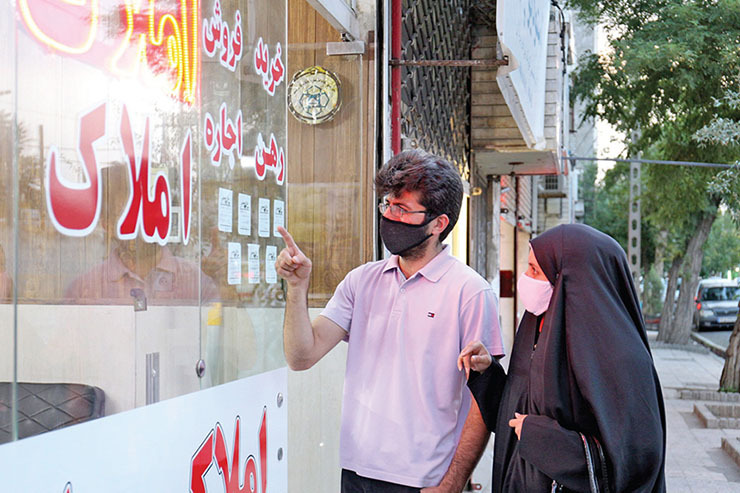 مشاوران املاک براساس مصوبه اتحادیه موظف هستند هزینه مشاوره را براساس ارزش ملک مورد معامله، محاسبه و از طرفین معامله دریافت کنند.