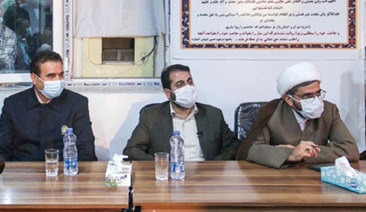 تشکیل «کمیسیون ویژه قرآن و عترت» مهم‌ترین مطالبه جامعه قاریان مشهد از اعضای ششمین دوره شورای شهر است. درخواستی که حسن موحدیان یکی از منتخبان ششمین دوره شورای شهر، در دیدار با جامعه قاریان شهر که در مسجد امام جواد (ع) برگزار شد، به آن، چنین پاسخ گفت:برای رسیدن به هر هدف و مطالبه‌ای باید هدف کلی، عملیاتی و راهبرد روشن باشد.