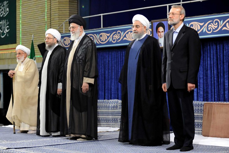 تنفیذ حکم ریاست جمهوری پیش از مراسم تحلیف حکم ریاست جمهوری طبق بند ۹ اصل ۱۱۰ قانون اساسی، پس از انتخاب مردم از جمله وظایف و اختیارات رهبر انقلاب اسلامی است.
