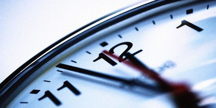 ایرانی‌ها بیشترین زمان خود را صرف فعالیت‌های مربوط به رسیدگی و مراقبت از خود می‌کنند، ولی بعد آن نحوه گذران وقت بین زنان و مردان متفاوت است.