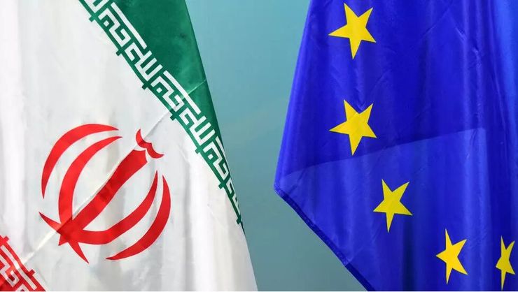 - نمایندگان ارشد اتحادیه اروپا برای شرکت در مراسم تحلیف ریاست جمهوری که عصر پنجشنبه به میزبانی مجلس شورای اسلامی برگزار می شود وارد تهران شدند.