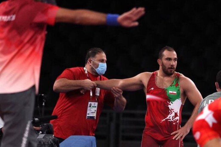 پتریاشویلی، کشتی گیر گرجستان موفق شد زارع از ایران را شکست دهد و راهی فینال شود.