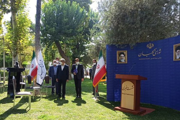 سخنگوی شورای نگهبان به سوالی درباره امضا نشدن اعتبارنامه رییسی از سوی آملی لاریجانی پاسخ داد.