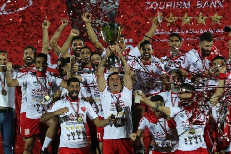 با هماهنگی اسپانسر باشگاه پرسپولیس کلیه مربیان و بازیکنان این تیم سهامدار شدند.