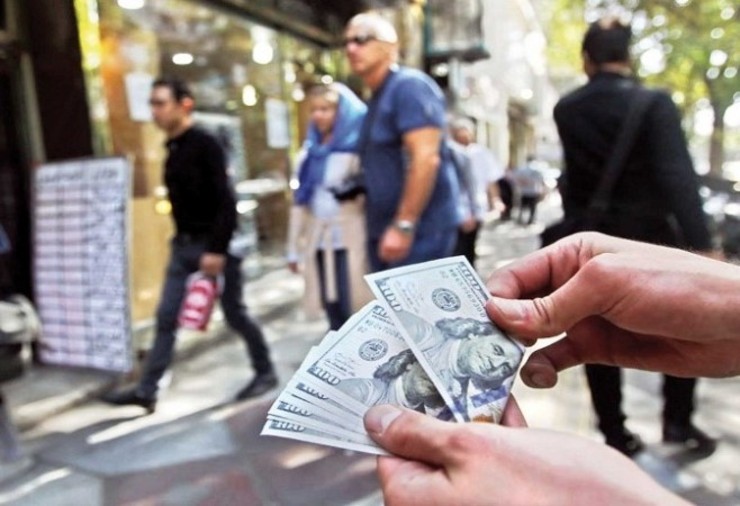 در نخستین روز‌های آغازبه کار دولت سیزدهم، بازار‌های مالی واکنش‌های مثبتی به این تغییر نشان داده اند. کلیدواژه‌هایی که آیت ا... سیدابراهیم رئیسی در تبلیغات انتخاباتی خود درباره بازار‌های مالی به کار برده بود، از همان ابتدا باعث شد بسیاری از کارشناسان تغییرات مثبتی را برای این بازار‌ها پیش بینی کنند.
