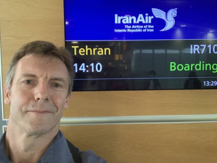 سفیر جدید انگلیس در تهران در توییتی نوشت: واقعا از بازگشت به ایران هیجان‌زده هستم. ایران، کشوری با تاریخ و فرهنگ بی‌نظیر است.