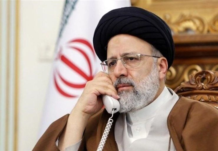 رییس جمهوری منتخب جمهوری اسلامی ایران در گفت وگو با سلطان عمان گفت: گسترش روابط ایران و عمان با توجه به اعتماد سیاسی متقابل، هدفی در دسترس است وگفتگو با همسایگان، اولویت دیپلماسی دولت سیزدهم خواهد بود.