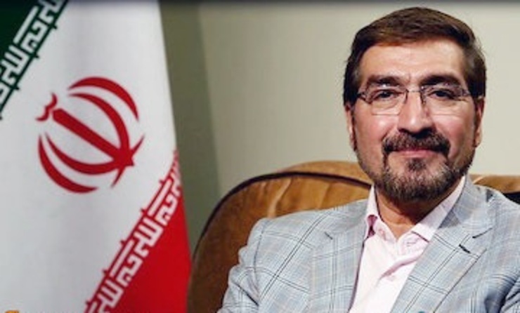 نظام اسلامی مجری قدیمی و سرشناس تلویزیون به دلیل ابتلا به کرونا در بیمارستان بستری شد.