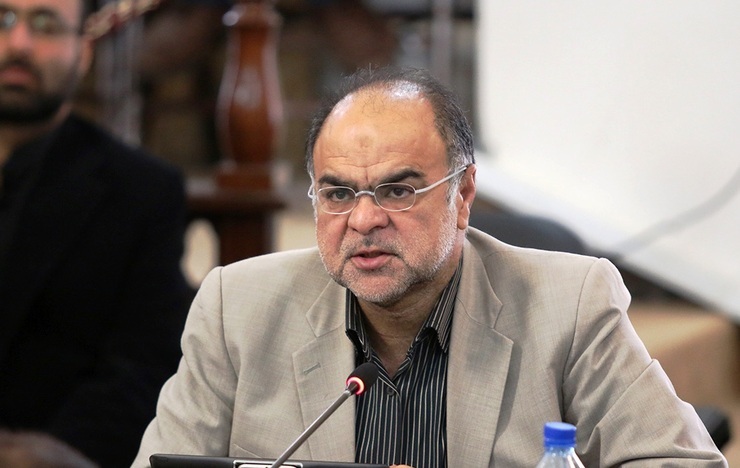 یک پیشکسوت در عرصه رسانه خراسان گفت: قانون مطبوعات سالها قبل نوشته شده است و طی چهار دهه اخیر، مطبوعات و رسانه ها دچار تحولات زیادی شدند، لذا بازنگری و تصویب قانون مطبوعات مطابق با رسانه های نوین و تحولات رسانه ای می تواند زمینه رشد کمی و کیفی مطبوعات و رسانه ها را فراهم آورد.