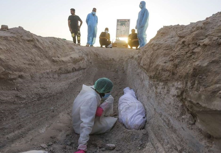 مدیرعامل سازمان بهشت زهرا (س) گفت: آمار متوفیان کرونایی شهر تهران در پیک پنجم ۲ تا ۲.۵ برابر شده‌است.