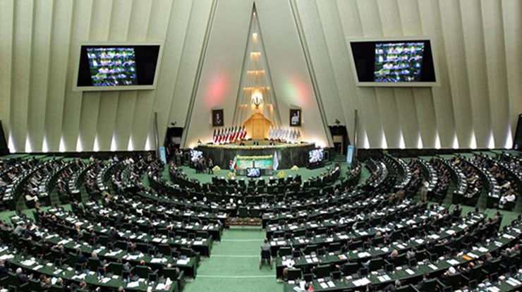 برخی از سایت‌های خبری از زمان بررسی طرح «صیانت از حقوق کاربران در فضای مجازی» در مجلس شورای اسلامی خبر داده‌اند.