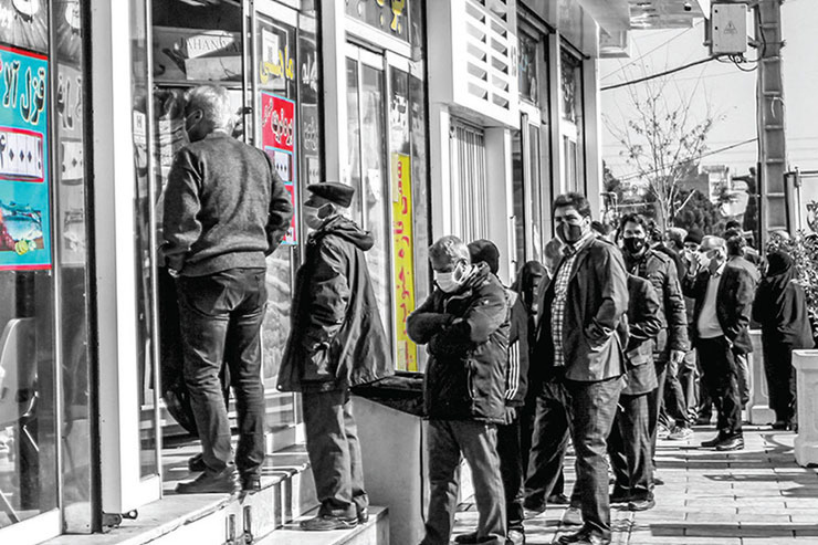 خبر‌ها می‌گوید قیمت مرغ تا ۴۰ هزار تومان هم رسیده و خاموشی‌ها هم دوباره در راه است.