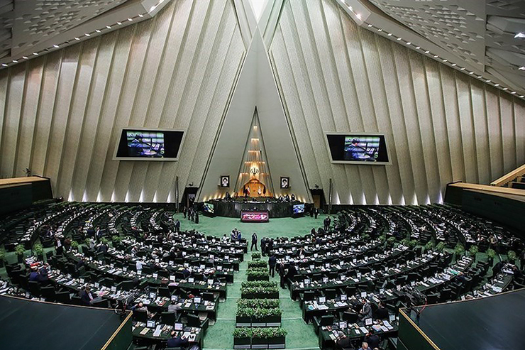 یک نماینده مجلس: طرح صیانت از حقوق کاربران در فضای مجازی «امروز» مطرح نمی‌شود