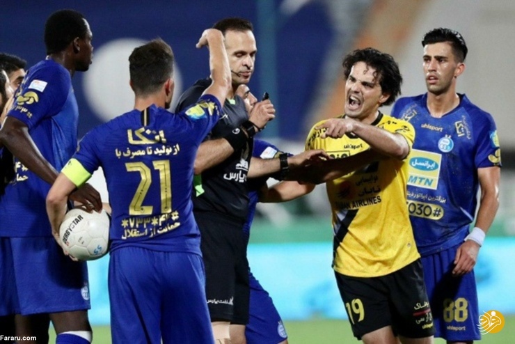 استقلال برای پرسپولیس بازی نمی‌کند| آبی‌ها قهرمانی سپاهان را ترجیح می‌دهند؟