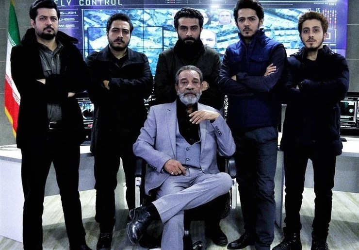 سریال گاندو۲ با همه حاشیه‌ها و اعتراض‌ها همچنان هرشب آنتن صدا و سیما را به خود اختصاص داده است، این سریال جزو جنجالی‌ترین مجموعه‌های تلویزیون است.
