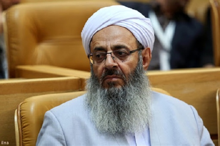 مولوی عبدالحمید امام جمعه اهل سنت در گفت‌وگو با روزنامه شرق به سئوالات زیادی پاسخ داده است و از دلایل خود برای تبریک به طالبان گفته از اینکه فرزند احمدشاه مسعود هم نمی‌تواند مقاومت کند.