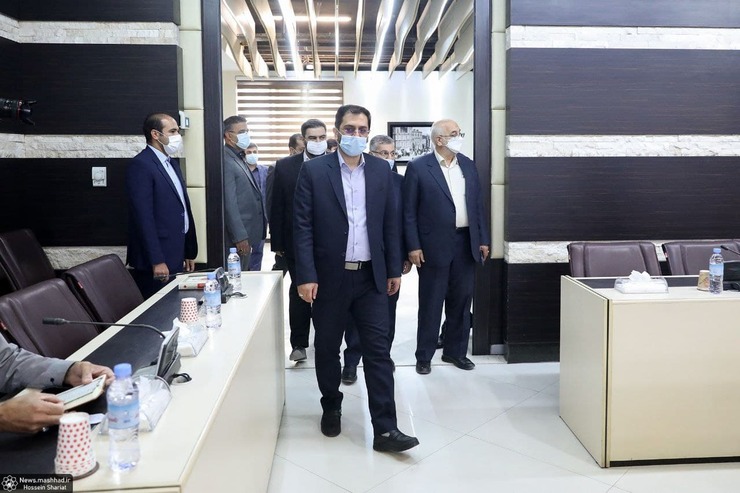 سیدعبدالله ارجائی، اولین روز کاری خود (۱۶ شهریورماه) در سمت شهردار مشهد را با نشست شورای معاونین و شهرداران مناطق آغاز کرد.