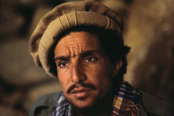 عکسی در رسانه ها منتشر شده است که نشان می‌دهد که طالبان مقبره احمدشاه مسعود را تخریب کردند.
