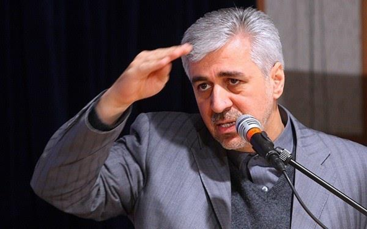 دکتر سید حمید سجادی، وزیر ورزش و جوانان صراحتا تغییرات در باشگاه استقلال را تایید کرده است. با تایید وزیر ورزش و جوانان باید منتظر حضور مدیرعامل جدید در این باشگاه بود.
