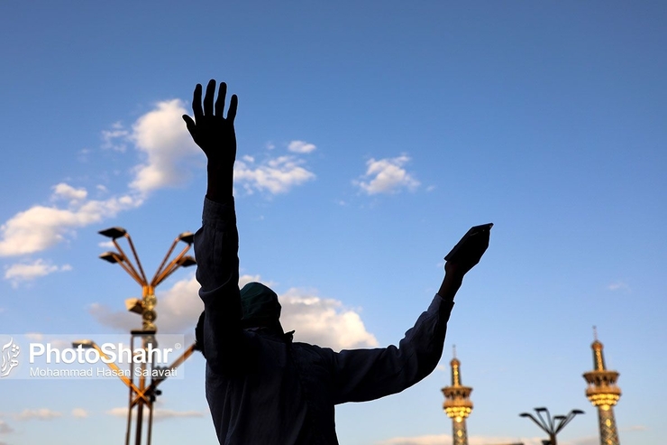 امروز (چهارشنبه ۱۷ شهریور ۱۴۰۰) روز اول ماه صفر است. صَفَر، صفرالمظفّر یا صفرالخیر دومین ماه قمری است. صفر به معنی تهی و خالی است.