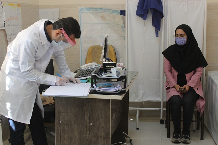 معاون فرهنگی، اجتماعی و دانشجویی دانشگاه فردوسی مشهد از ادامه روند واکسیناسیون دانشجویان خوابگاهی و تحصیلات تکمیلی این دانشگاه خبر داد.