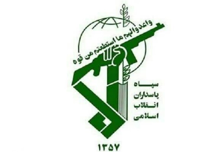 صبح امروز نیروی زمینی سپاه با بهره گیری از پهپادهای انتحاری ‌و رزمی مواضع تروریست‌ها در شمال عراق را منهدم کرد.