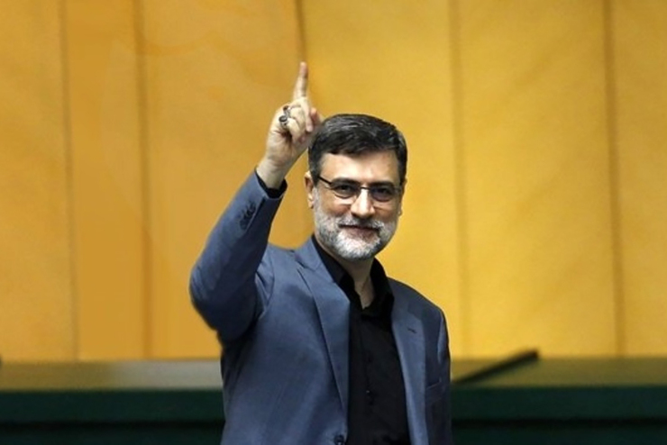 سید امیرحسین قاضی زاده هاشمی به سمت معاون رئیس جمهور و رئیس سازمان بنیاد شهید و امور ایثارگران منصوب شد.