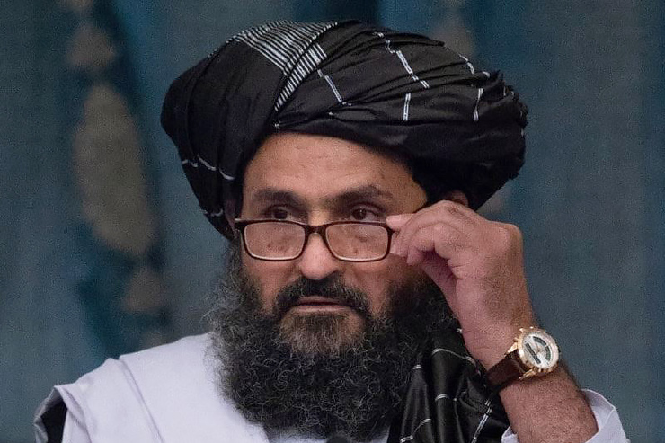 ملا عبدالغنی برادر، فردی که آمریکا و متحدانش امید داشتند بتواند صدای میانه‌روی دولت طالبان افغانستان باشد پس از یک تیراندازی در داخل کاخ ریاست جمهوری، به حاشیه رانده شده است.