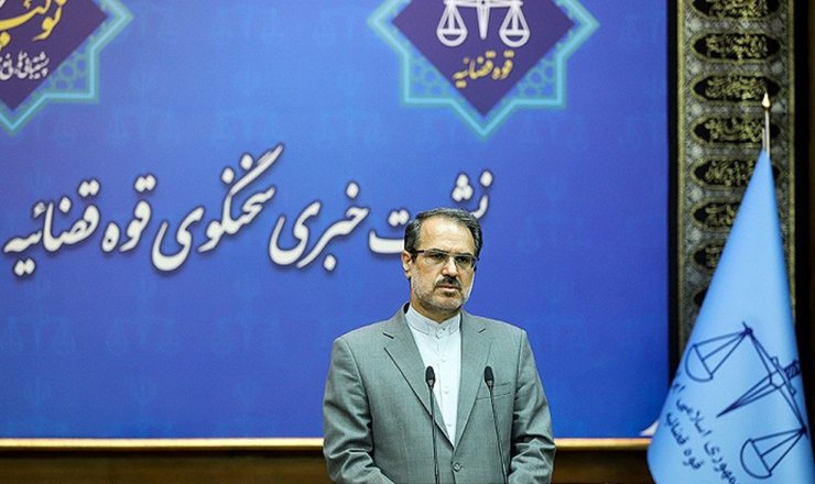 سخنگوی قوه قضاییه گفت: علت فوت متهم مفتاح خودرو رهنورد توسط پزشکی قانونی تاکنون اعلام نشده است. مشایی از مرخصی برنگشته است.