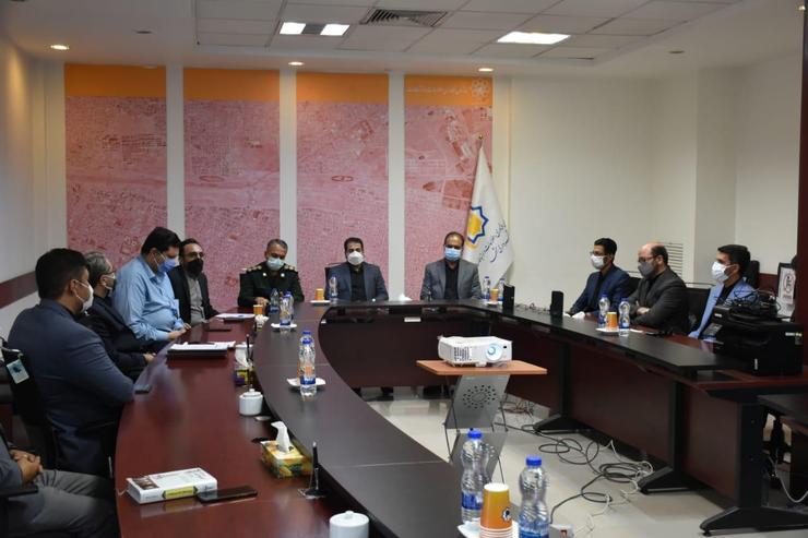 طی مراسمی، پایگاه مقاومت بسیج سازمان فناوری اطلاعات و ارتباطات شهرداری مشهد افتتاح و فرمانده این پایگاه معارفه شد.