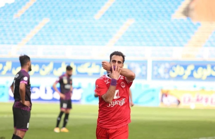 بیوگرافی امین قاسمی‌نژاد، خرید جدید استقلال | قاتل پرسپولیس شاگرد مجیدی