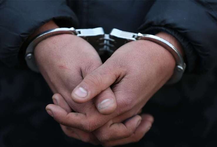 مقتولین این جنایت هولناک در خاش یک مادر و دختر دو ساله اش بودند؛ سدنای ۲ ساله در مقابل چشمان مادرش به قتل رسید.
