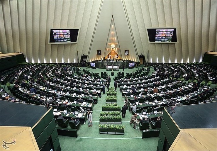 سخنگوی کمیسیون اصل نود مجلس شورای اسلامی از بازدید اعضای این کمیسیون از زندان اوین به‌دنبال انتشار تصاویری از این زندان خبر داد.