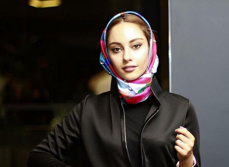 روز گذشته ترلان پروانه، بازیگر سینمای ایران، تصویری از خود با صورت باندپیچی شده منتشر کرد.