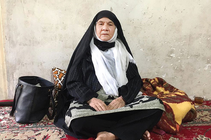 قابله قدیمی محله شهید باهنر ۲ نقطه مقابل تولد و مرگ را لمس کرده است.