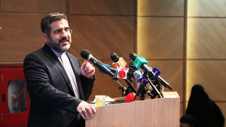 وزیر فرهنگ و ارشاد اسلامی گفت: مشهد ظرفیت در اختیار داشتن یکی از مراکز سینمایی کشور را داشته و از همین رو امکان انتقال یک مرکز سینمایی به مشهد وجود دارد.
