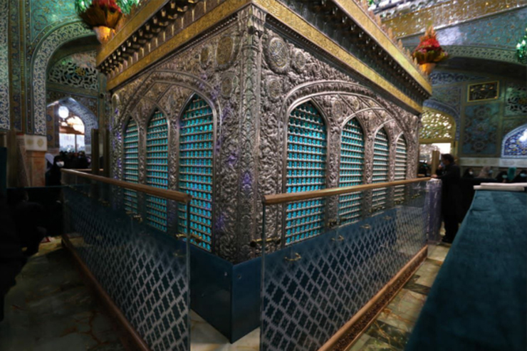 با توجه به بهبود شرایط  در مشهد و در راستای تسهیل زیارت زائران در روضه منوره رضوی  مسیرهای تازه‌ای را برای تشرف زائران به این مکان مقدس ایجاد شده است.