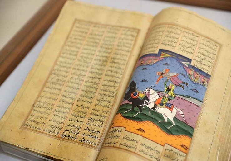 کاخ گلستان به مناسبت هفته کودک با محوریت میراث‌فرهنگی و هویت ملی، از نسخه خطی شاهنامه فردوسی برای نخستین بار رونمایی می‌کند.
