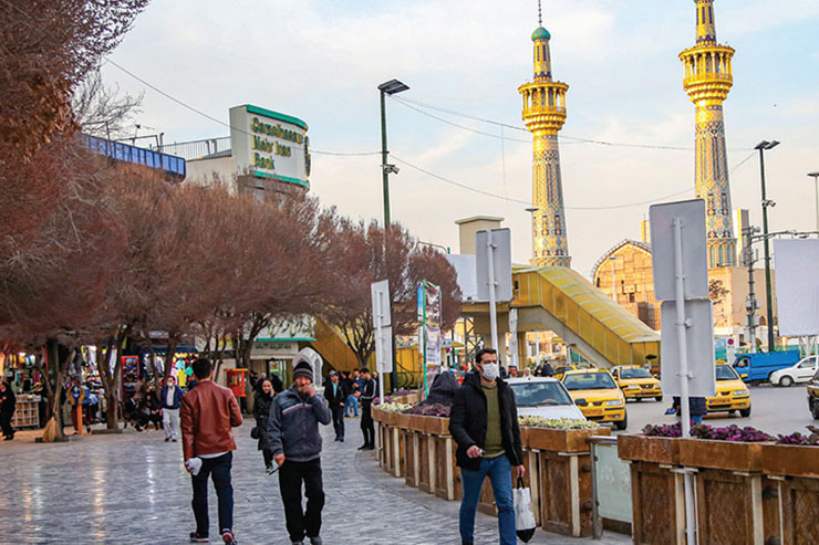 هرچند که تا پیش از شیوع کرونا برنامه ریزی برای تسهیل افزایش ماندگاری زائران جزو دغدغه‌های مسئولان شهر بود، شیوع کووید ۱۹ و ایجاد محدودیت‌های مکرر سفر سبب شد که میزان ماندگاری زائران به اذعان فعالان صنعت گردشگری مشهد به شدت کاهش بیابد.