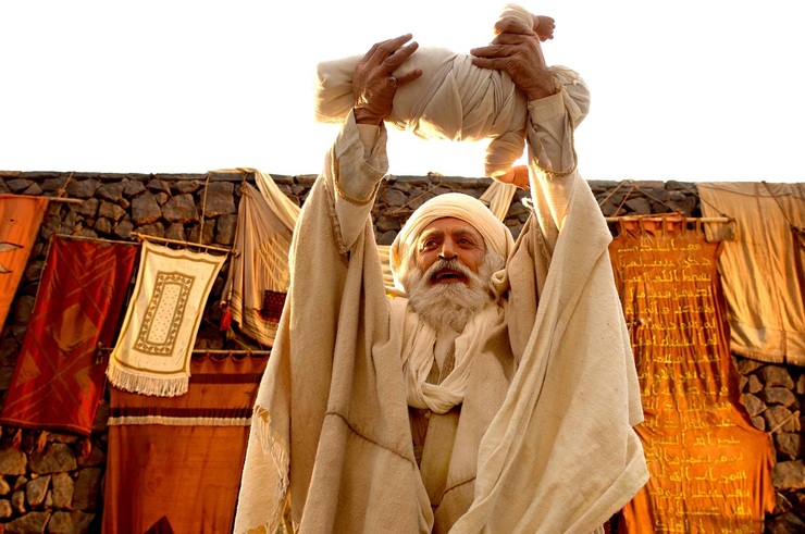 به مناسبت سالروز ولادت حضرت محمد (ص) مروری داریم بر پروژه بزرگ «محمد رسول‌ا... (ص)» که ادامه آن هنوز در هاله‌ای از ابهام قرار دارد و امید می‌رود که فراموش‌نکردن این طرح بزرگ، ادای دین سینمای ایران به پیامبر اسلام (ص) باشد.