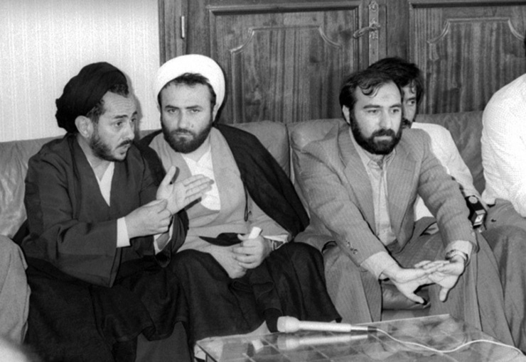 نقطه شروع آشنایی من با شهید هاشمی‌نژاد به دهه ۵۰ خورشیدی بازمی‌گردد. در آن زمان بحث‌های «کانون بحث و انتقادی دینی» در مشهد توسط او اداره می‌شد. جاذبه‌ای داشت که من گاهی که به مشهد می‌رفتم، به آنجا می‌رفتم و با ایشان دیدار و صحبت می‌کردم و از آن سال‌ها بود که با ایشان آشنایی پیدا کردیم.