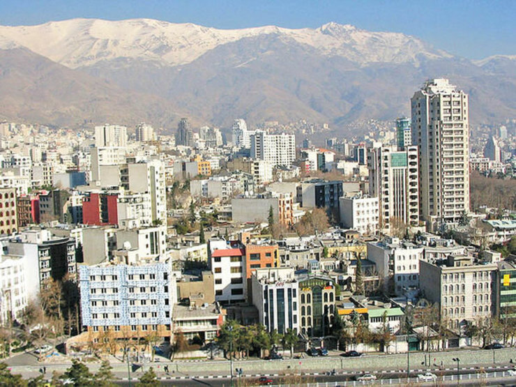 رئیس اتحادیه صنف مشاورین املاک مشهد گفت: رکود بازار املاک به‌زودی شکسته خواهد شد و احتمال پیش‌رونق براساس مستندات و رخدادهای پیش‌آمده در بازار وجود دارد.