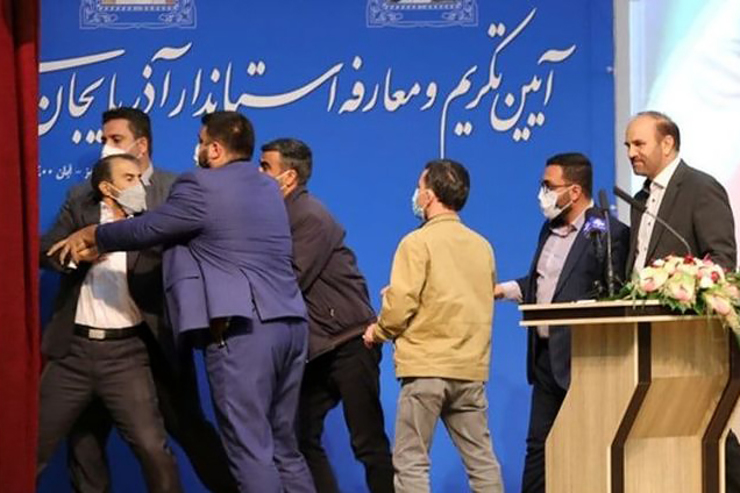 واکنش استاندار جدید آذربایجان شرقی پس از سیلی خوردن + فیلم